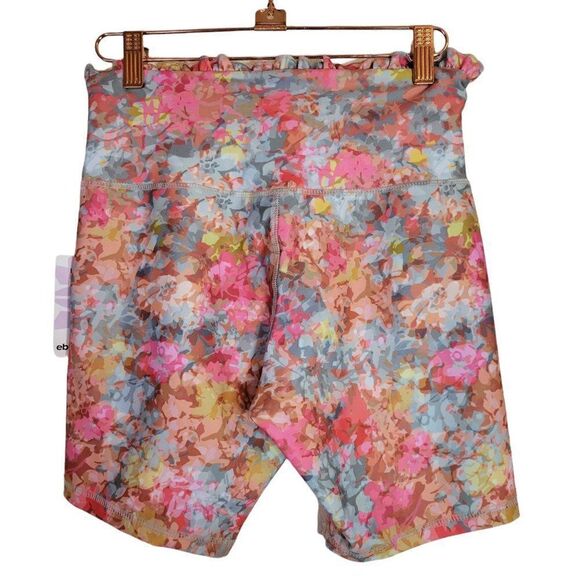 Ebb & Flow Active Ruffle Waist Bike Shorts Floral (Size M) - Picture 2 of 6